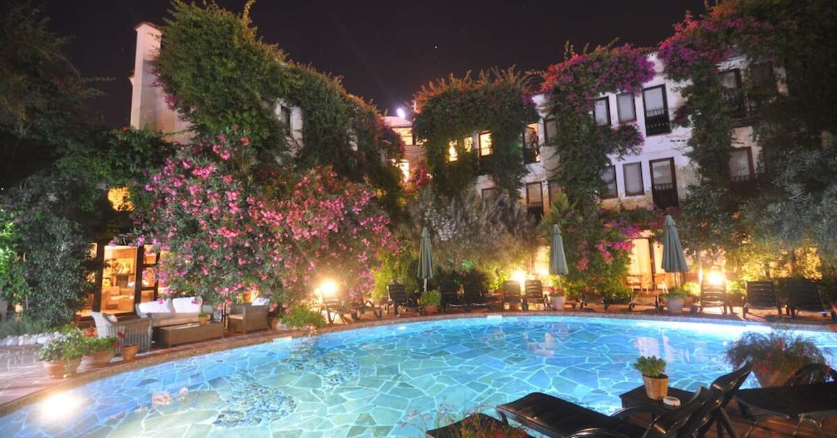 Een foto van het zwembad bij El Vino Hotel & Suites
