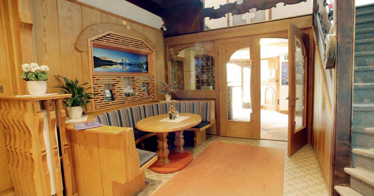 Een foto van het interieur van Hotel Hubertus Mallnitz