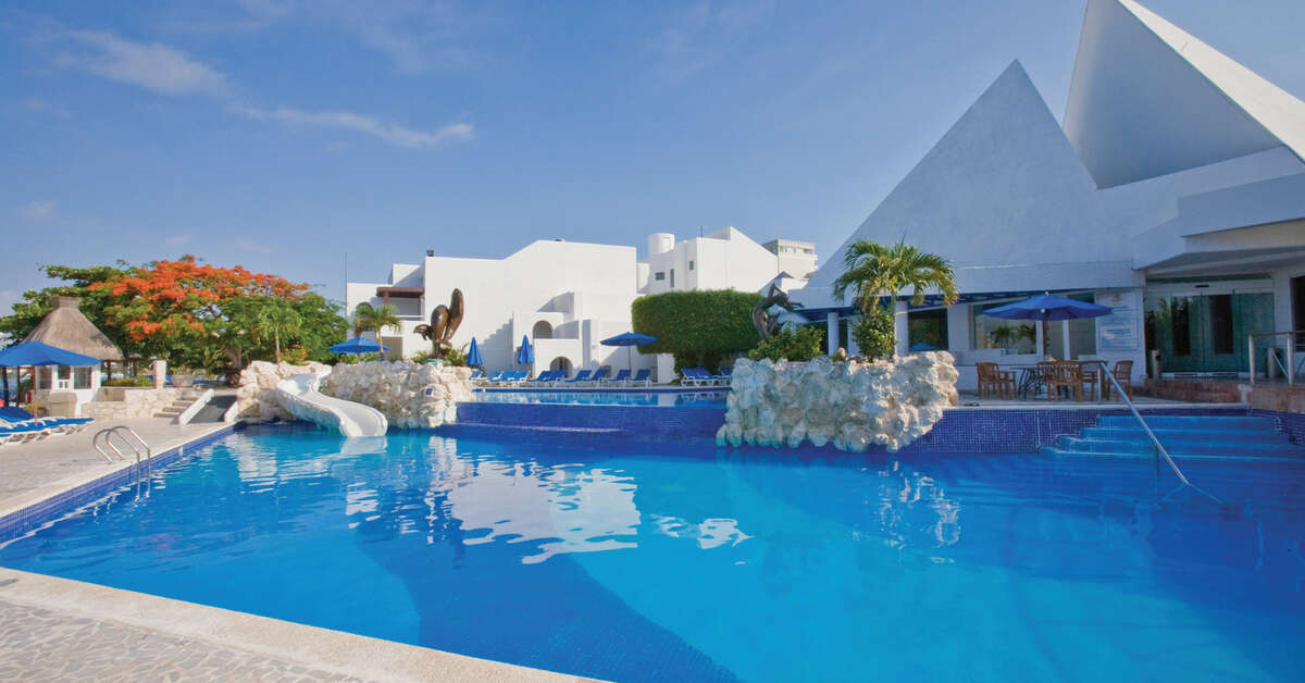 Een foto van het zwembad bij Sunset Marina Resort & Yacht Club