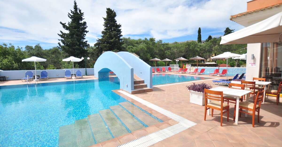 Een foto van het zwembad bij Michelangelo Resort