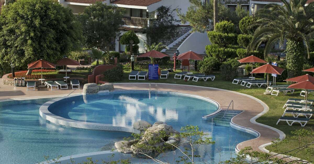 Een foto van het zwembad bij Marti Resort