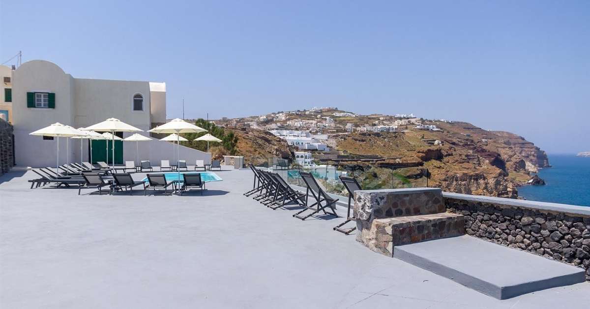 Een foto van het terras bij Hotel Goulielmos