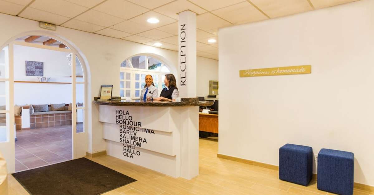 Een foto van het interieur van Plazamar Serenity Resort