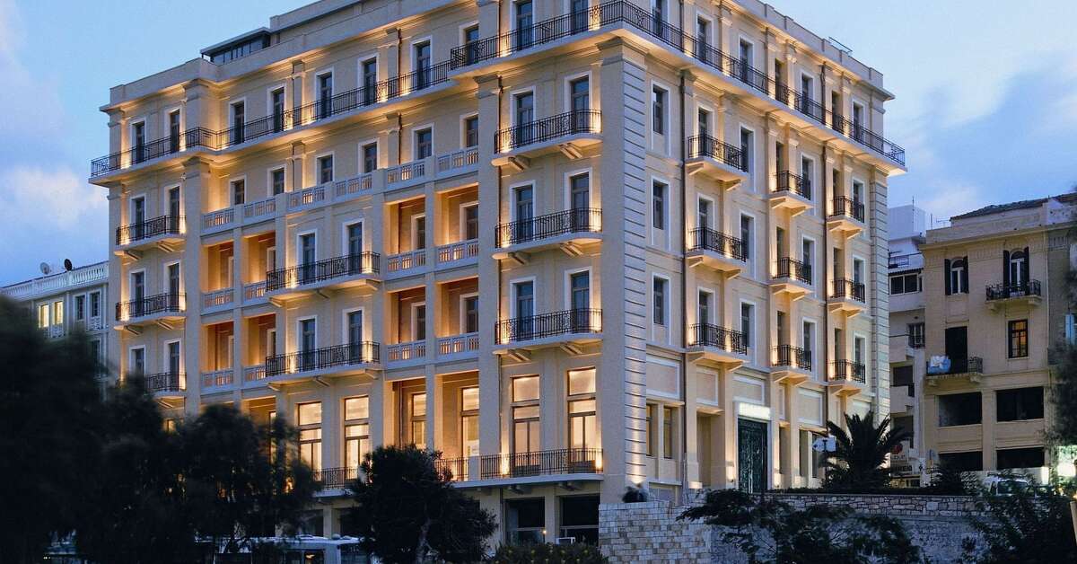 Een foto van de buitenkant van GDM Megaron Historical Monument Hotel