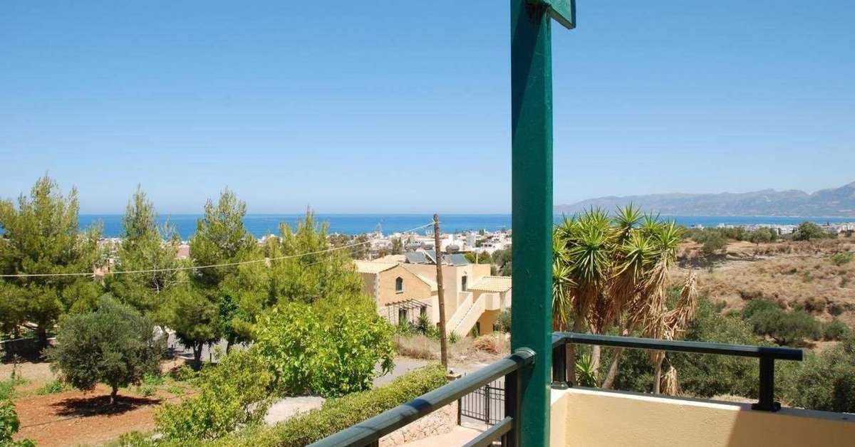 Een foto van het terras bij Appartementen Golden Valentin