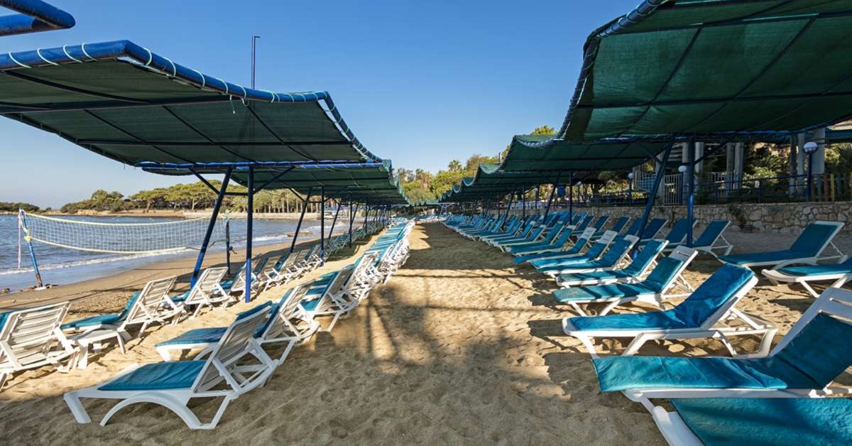 Een foto van het strand bij Özkaymak Incekum Hotel