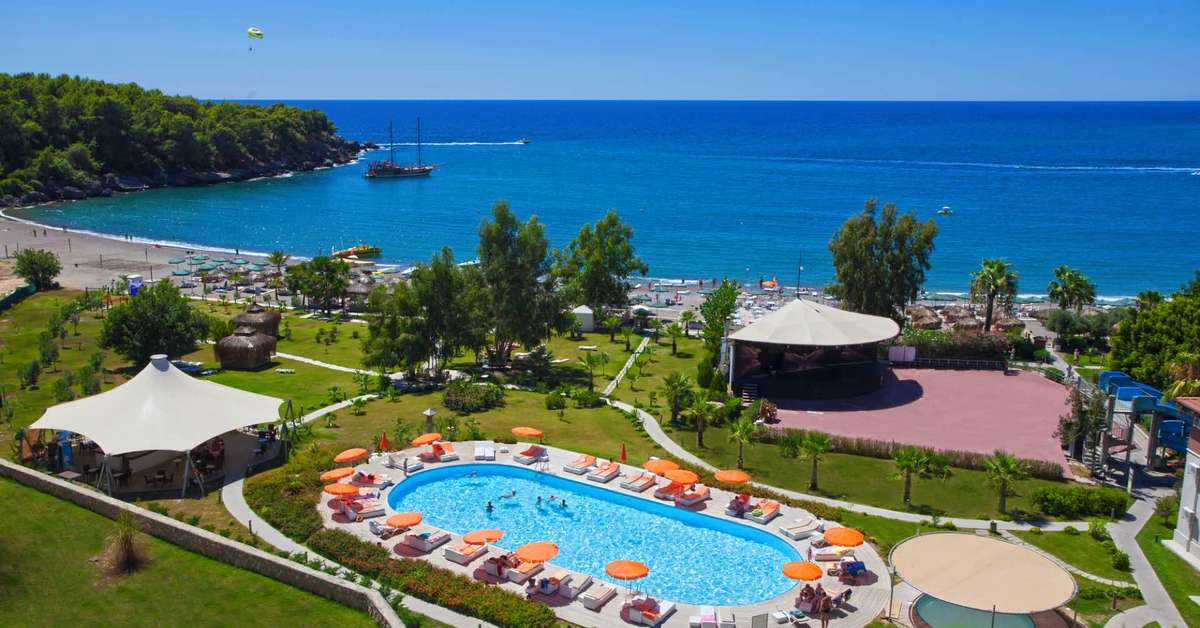 Een foto van een overzicht van Hotel Justiniano Deluxe Resort