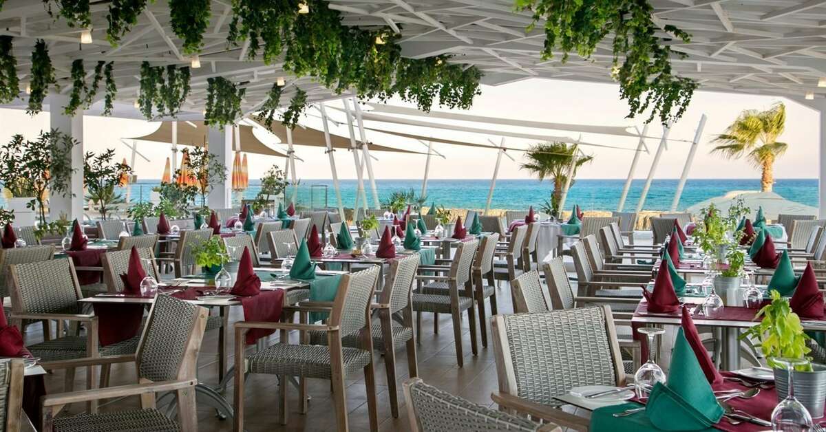 Een foto van de faciliteiten bij Asterias Beach Hotel