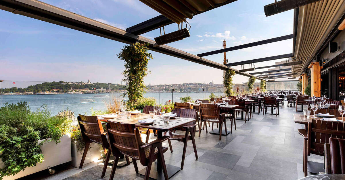 Een foto van Novotel Istanbul Bosphorus