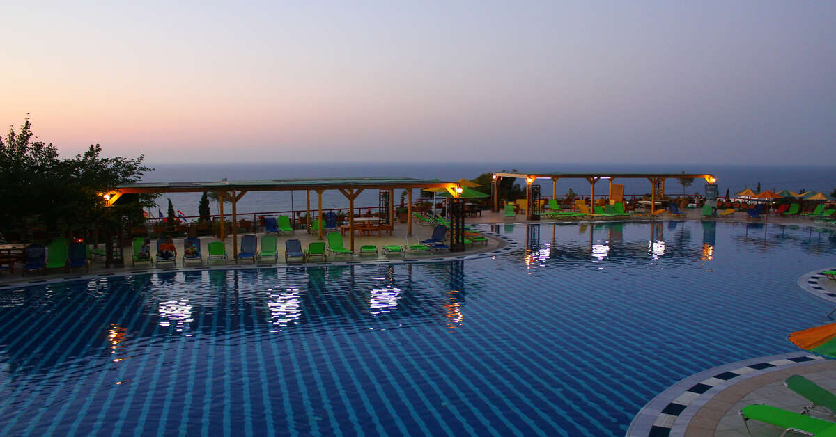 Een foto van het zwembad bij Hotel Aquasun Village