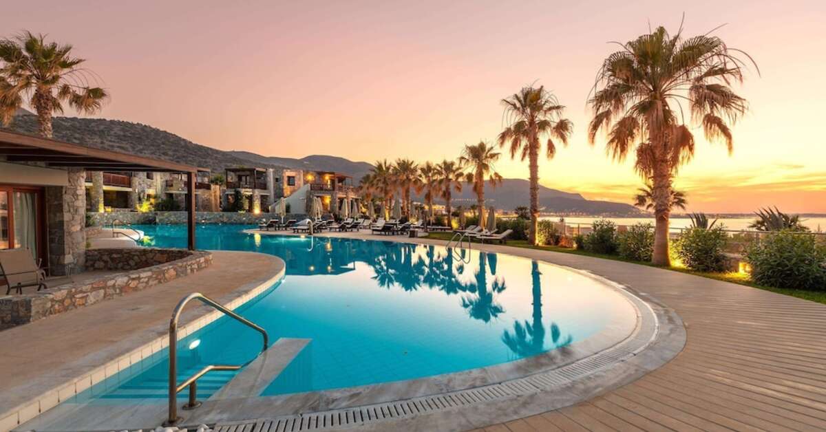 Een foto van het zwembad bij Ikaros Beach Luxury Resort & Spa