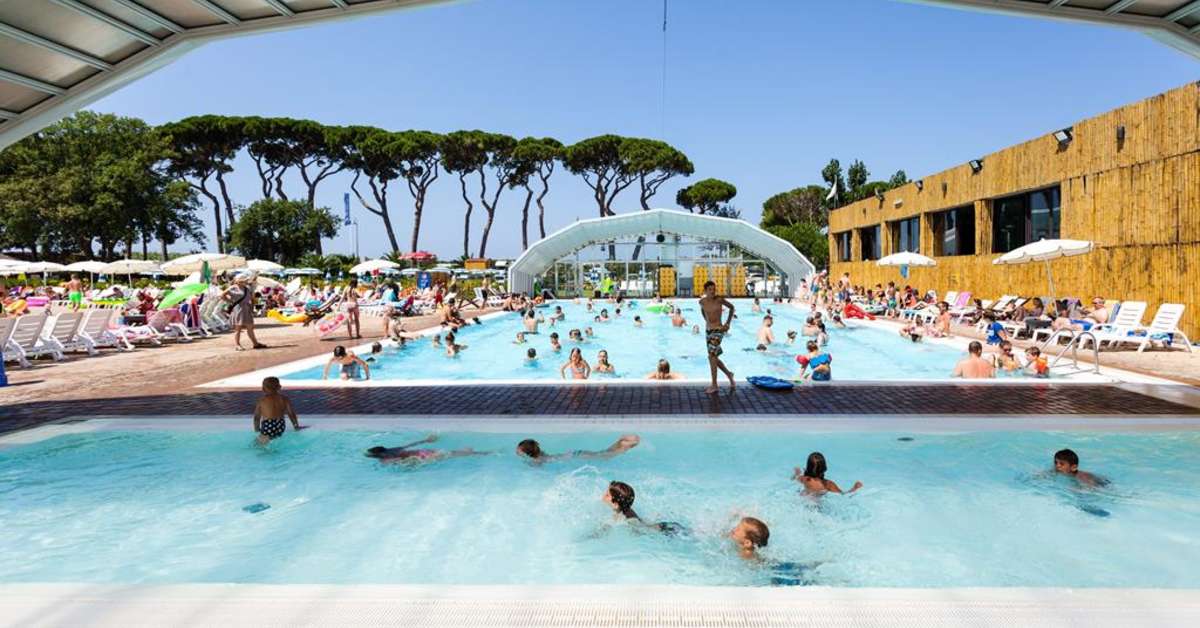 Een foto van het zwembad bij Camping Village Park Albatros