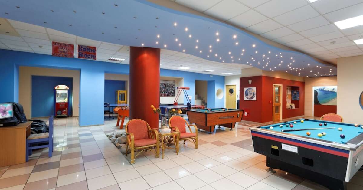 Een foto van het interieur van Agrabella Hotel