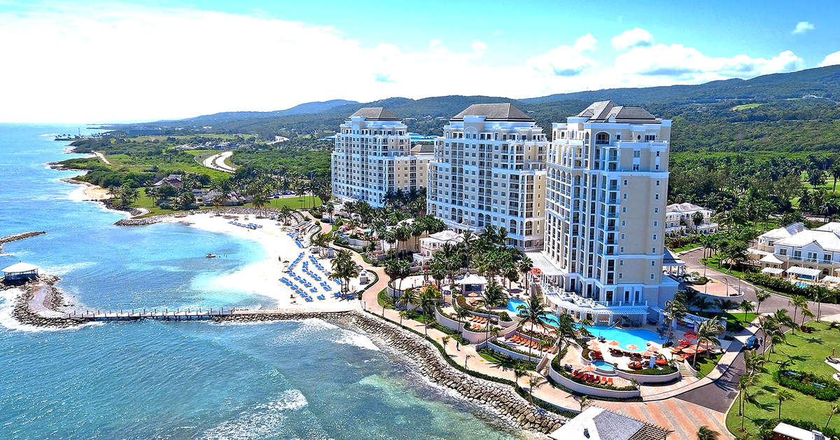 Ein Foto von der Außenansicht des Jewel Grande Montego Bay Resort & Spa