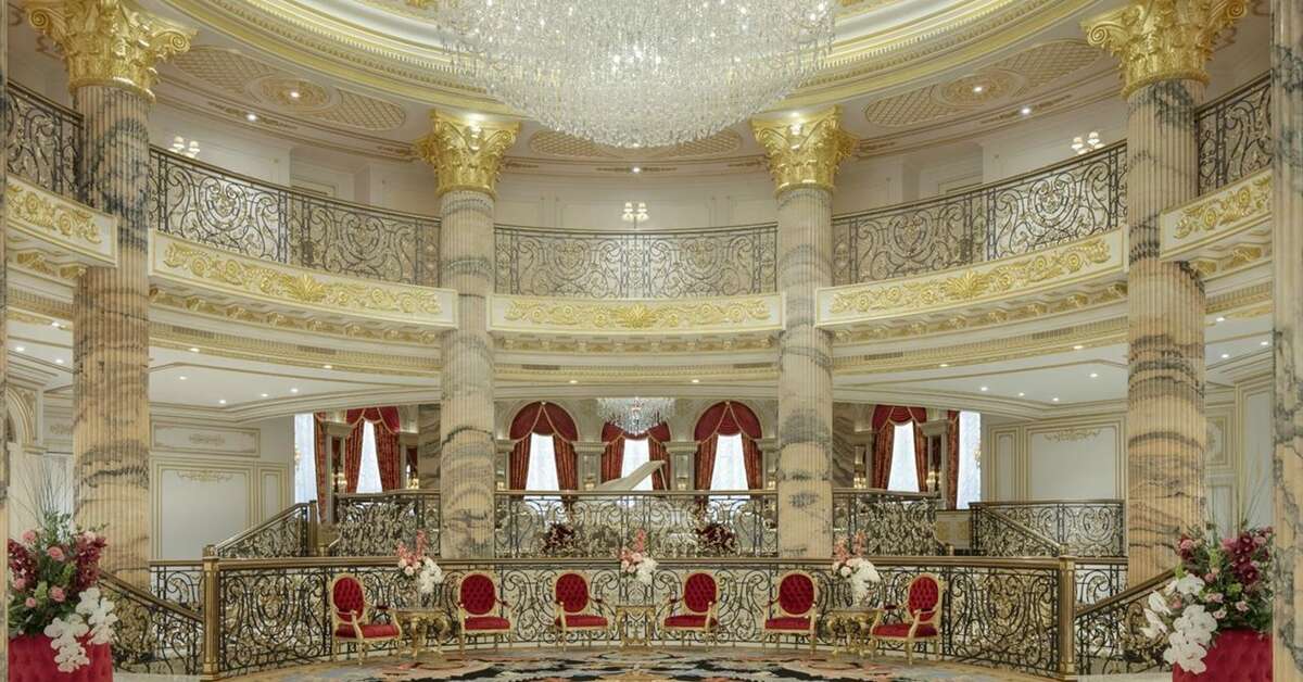 Ein Foto vom Innenbereich im Raffles The Palm Dubai