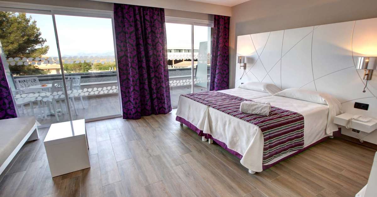 Een foto van Aparthotel Playa de Muro Suites