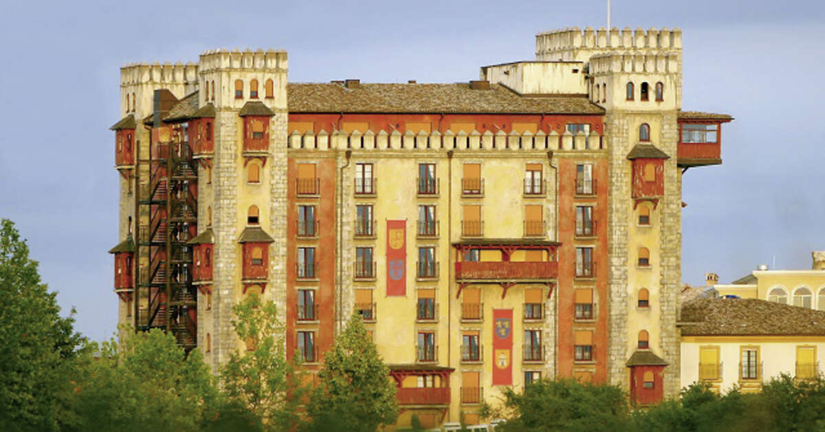 Ein Foto von der Außenansicht des Hotel Castillo Alcazar