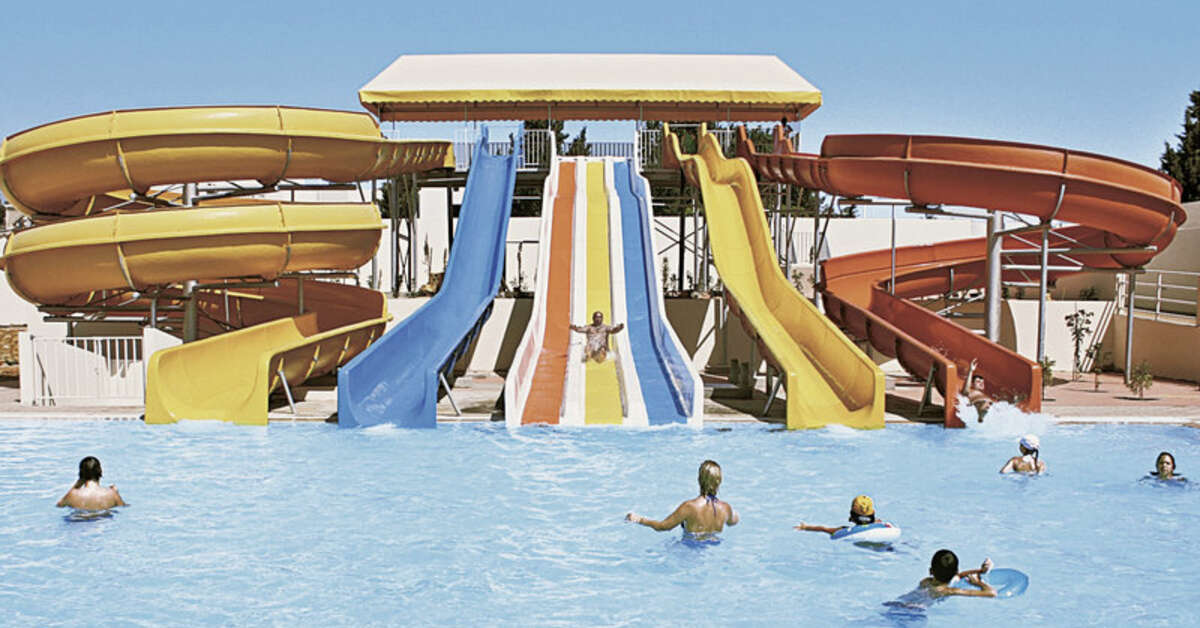 Ein Foto vom Pool im Omar Khayam Resort & Aquapark