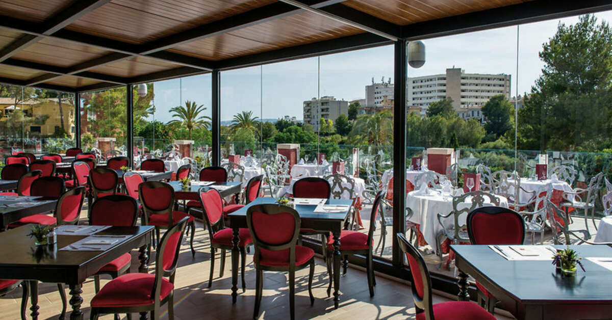 Een foto van de faciliteiten bij Salles Hotel Marina Portals