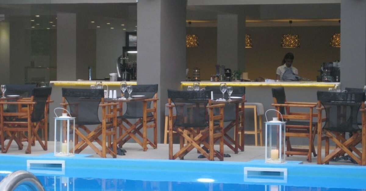 Een foto van het zwembad bij Amphitryon Boutique Hotel