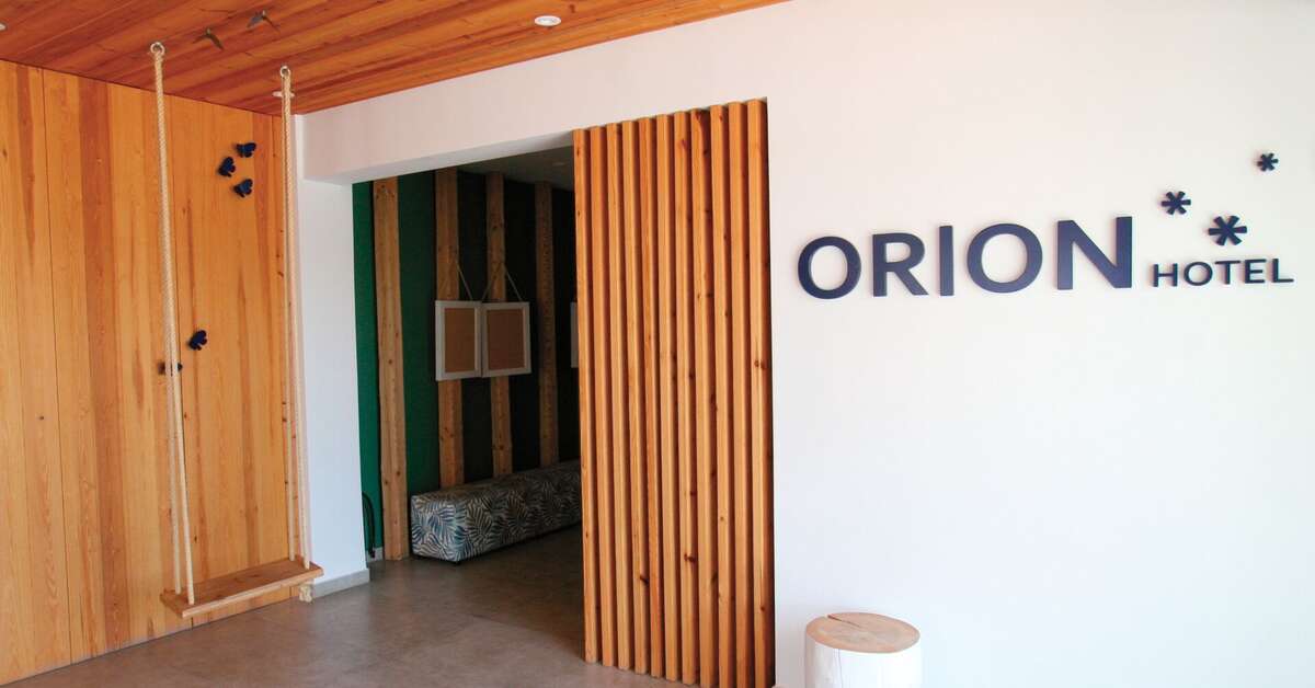 Een foto van de buitenkant van Orion Hotel Faliraki