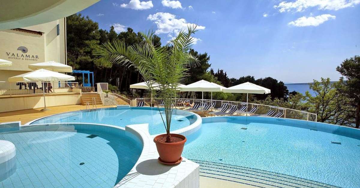 Een foto van het zwembad bij Krk Sunny Hotel
