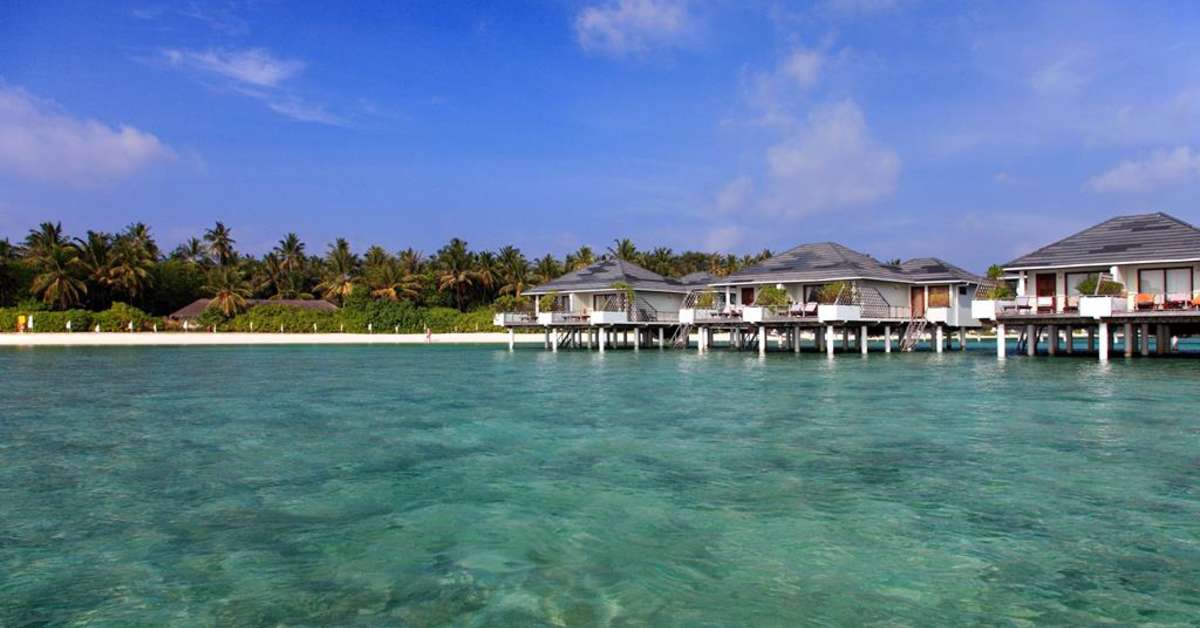 Een foto van de buitenkant van Villa Park Sun Island