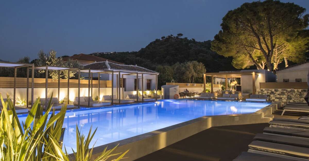 Een foto van het zwembad bij Samian Mare Hotel Suites & Spa