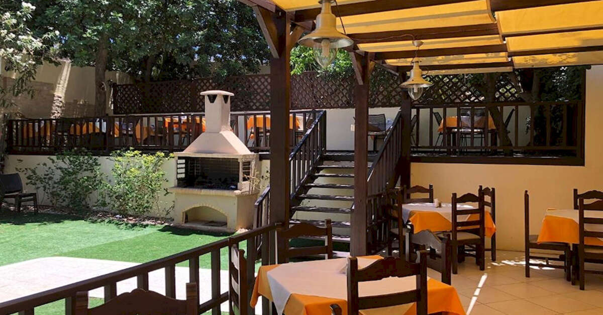 Ein Foto Hotel Karteros