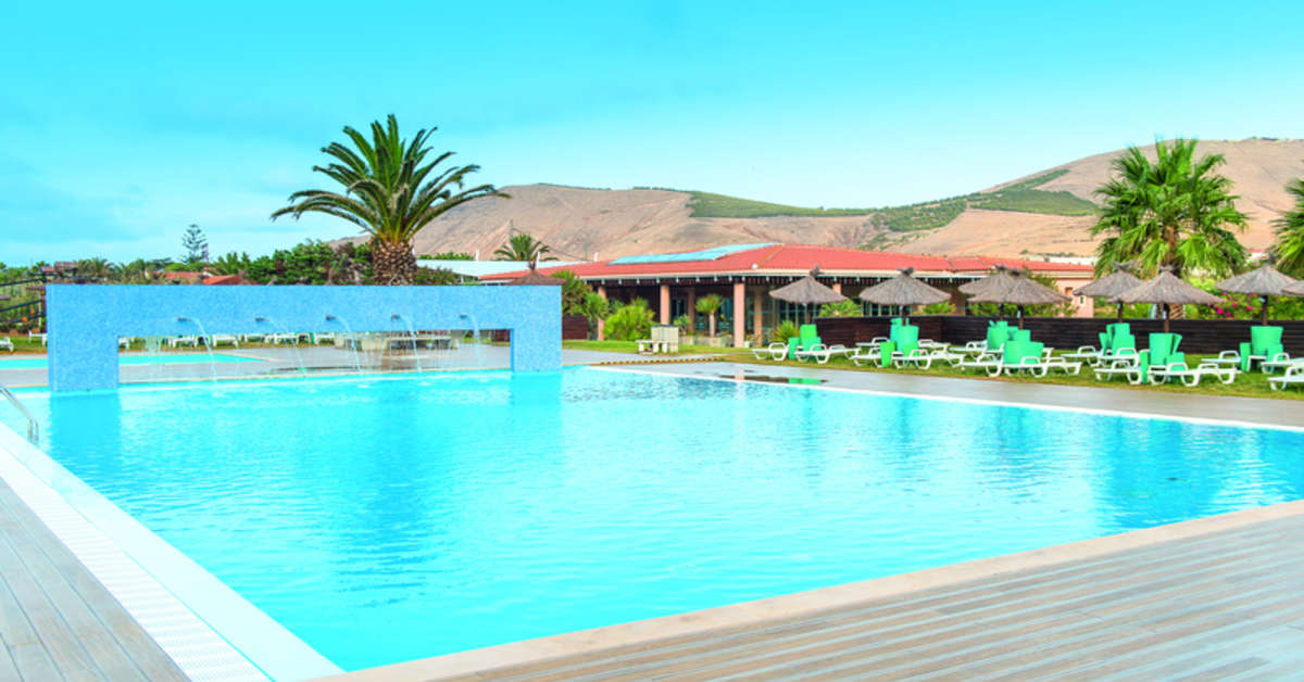 Een foto van het zwembad bij Vila Baleira Porto Santo Resort