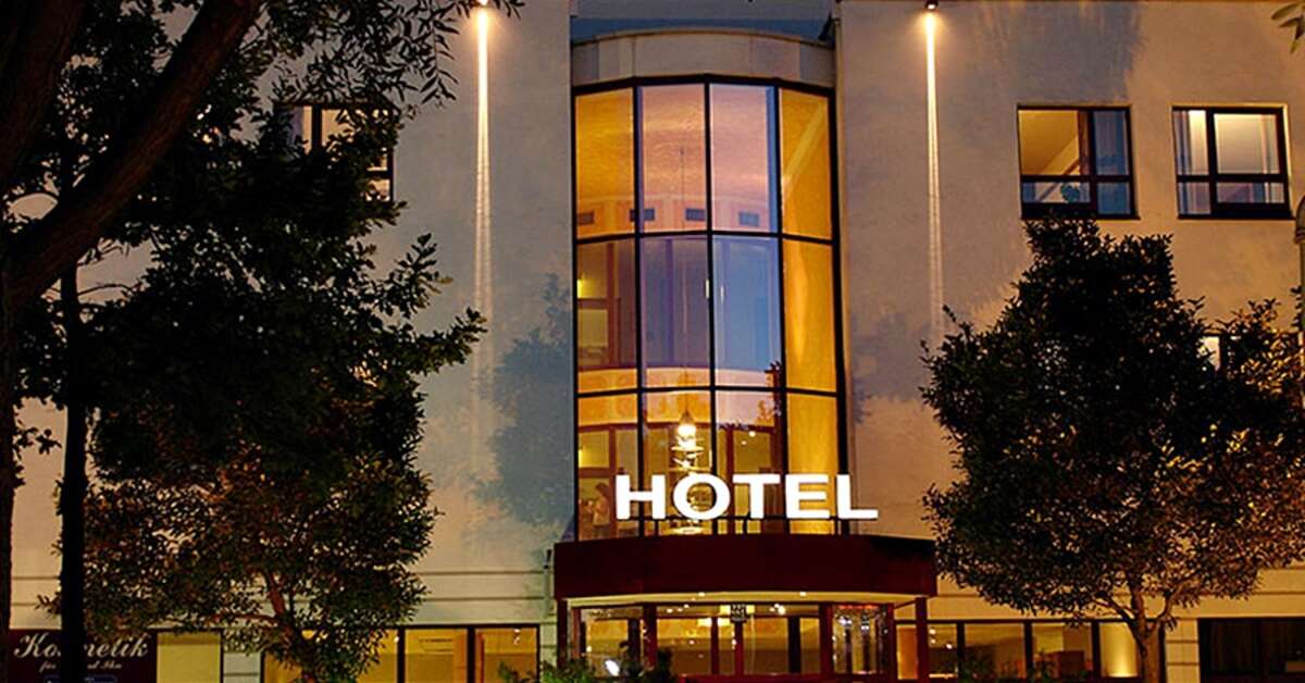 Een foto van de buitenkant van Econtel Hotel Munchen
