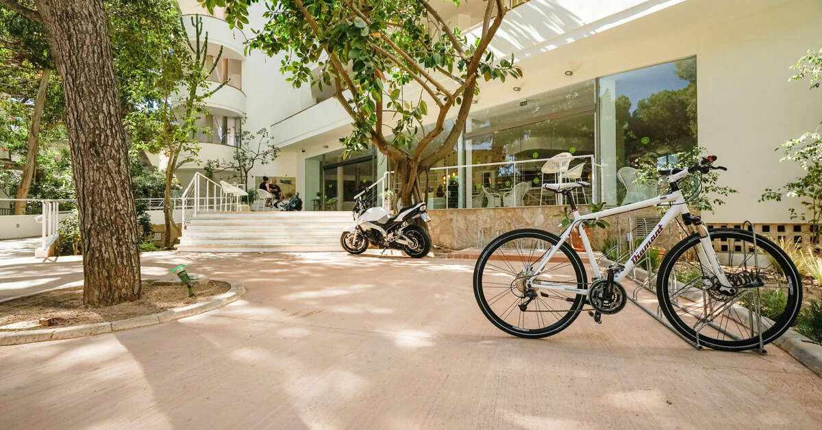Een foto van de buitenkant van Houm Plaza Son Rigo
