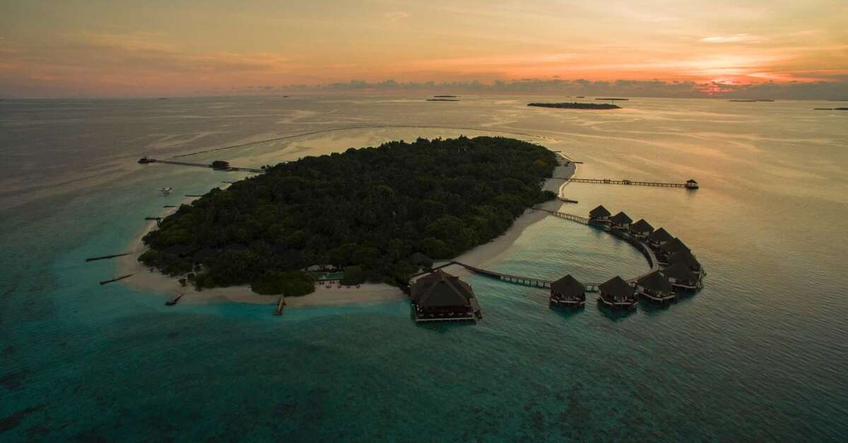 Ein Foto von der Außenansicht des Adaaran Prestige Water Villas