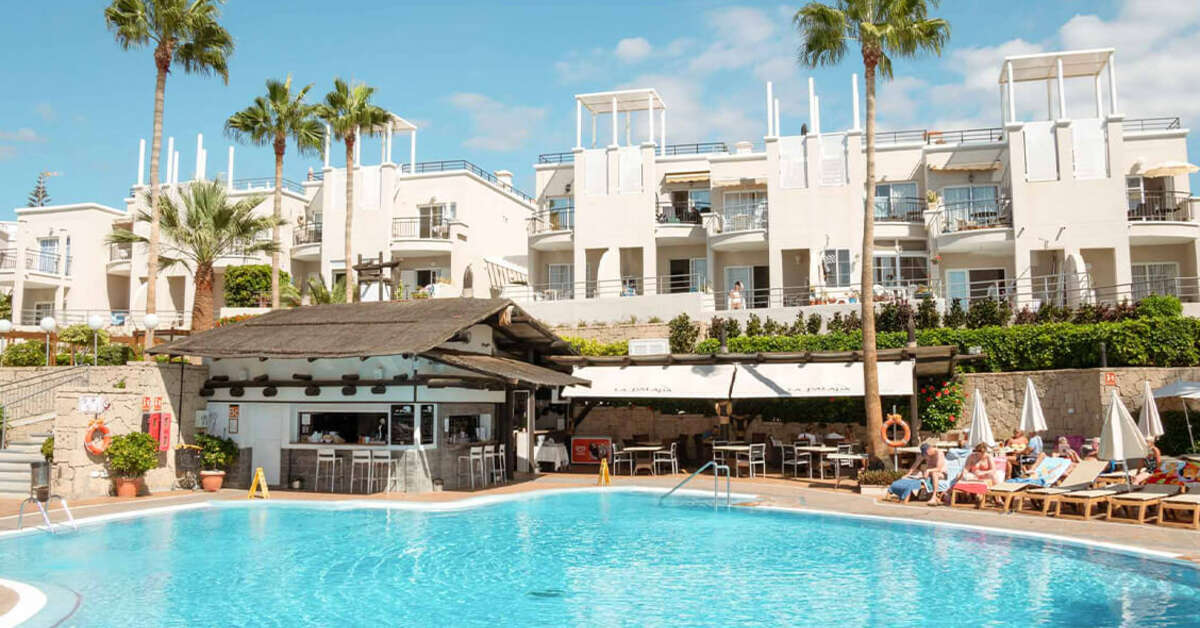 Een foto van het zwembad bij Aparthotel Los Olivos