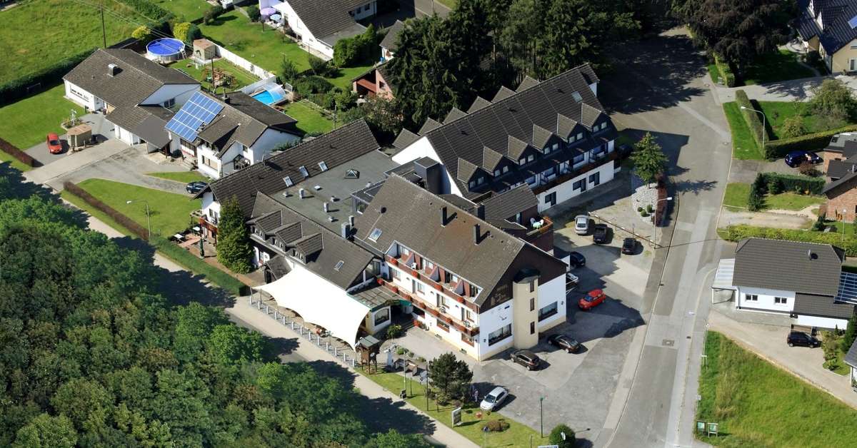 Een foto van de buitenkant van Zum Alten Forsthaus
