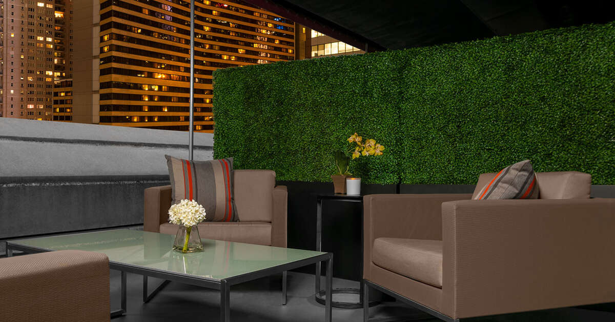 Ein Foto von der Terrasse im The Manhattan at Times Square Hotel
