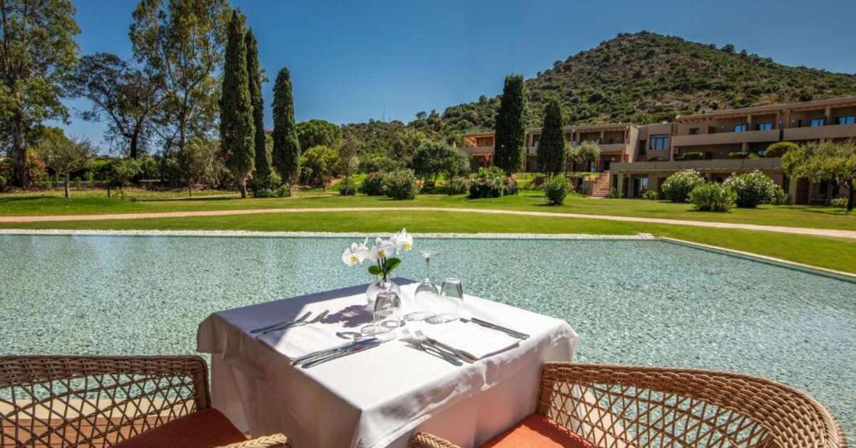 Een foto van Is Molas Resort