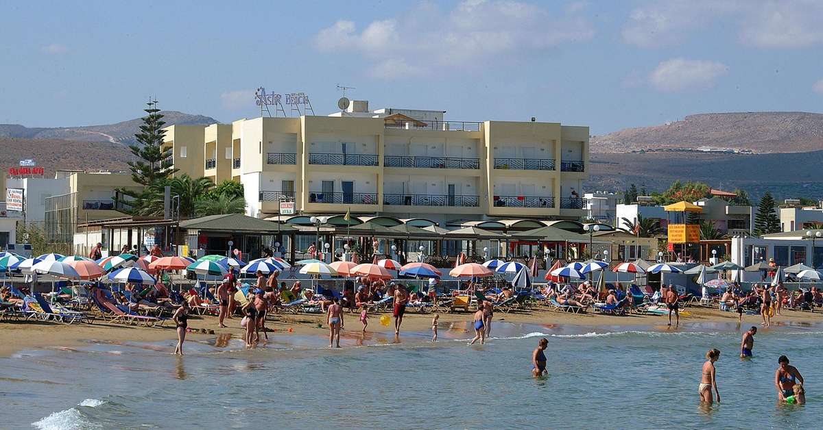 Een foto van de buitenkant van Hotel Astir Beach