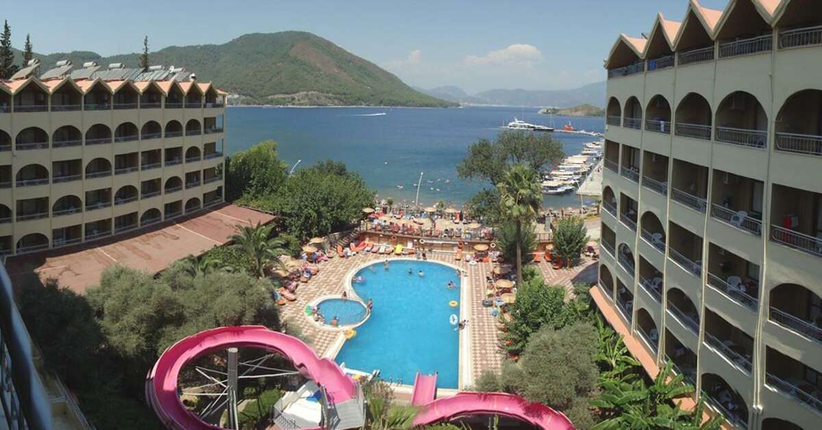Een foto van het zwembad bij Gölmar Beach Hotel