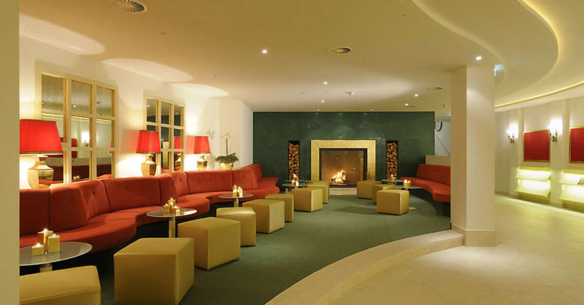 Een foto van het interieur van Hotel Saalbacher Hof