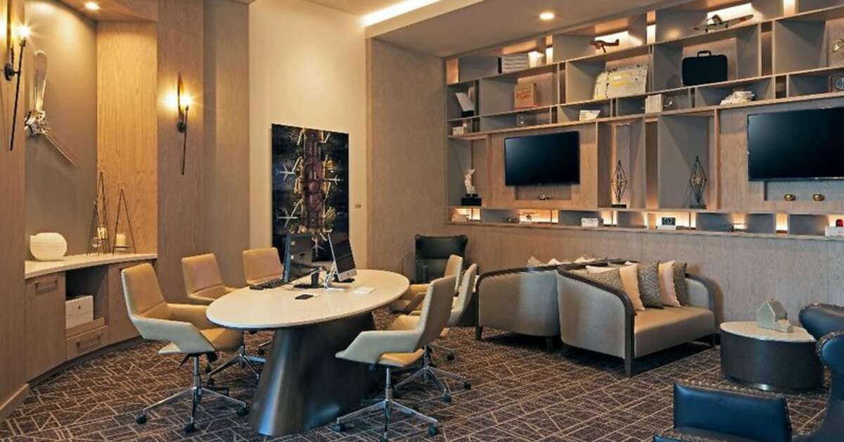 Een foto van H Hotel Los Angeles Curio Collection by Hilton