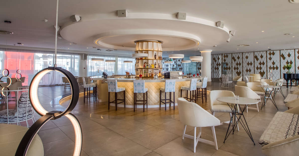 Een foto van de faciliteiten bij Napa Plaza Hotel
