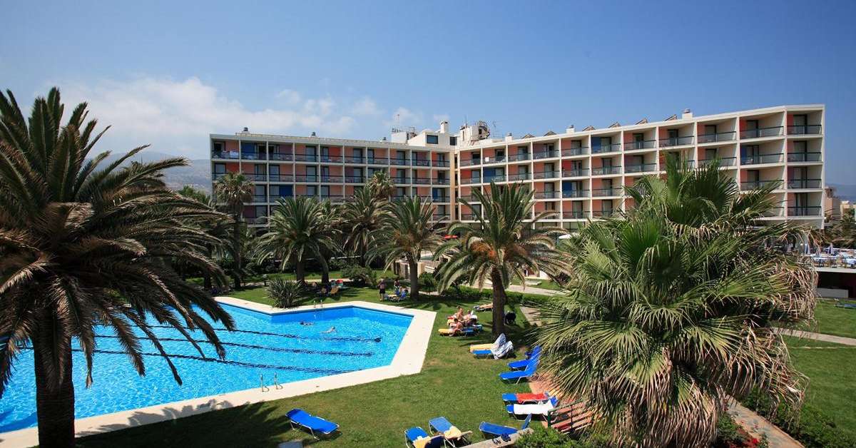 Ein Foto vom Pool im Club Calimera Sirens Beach