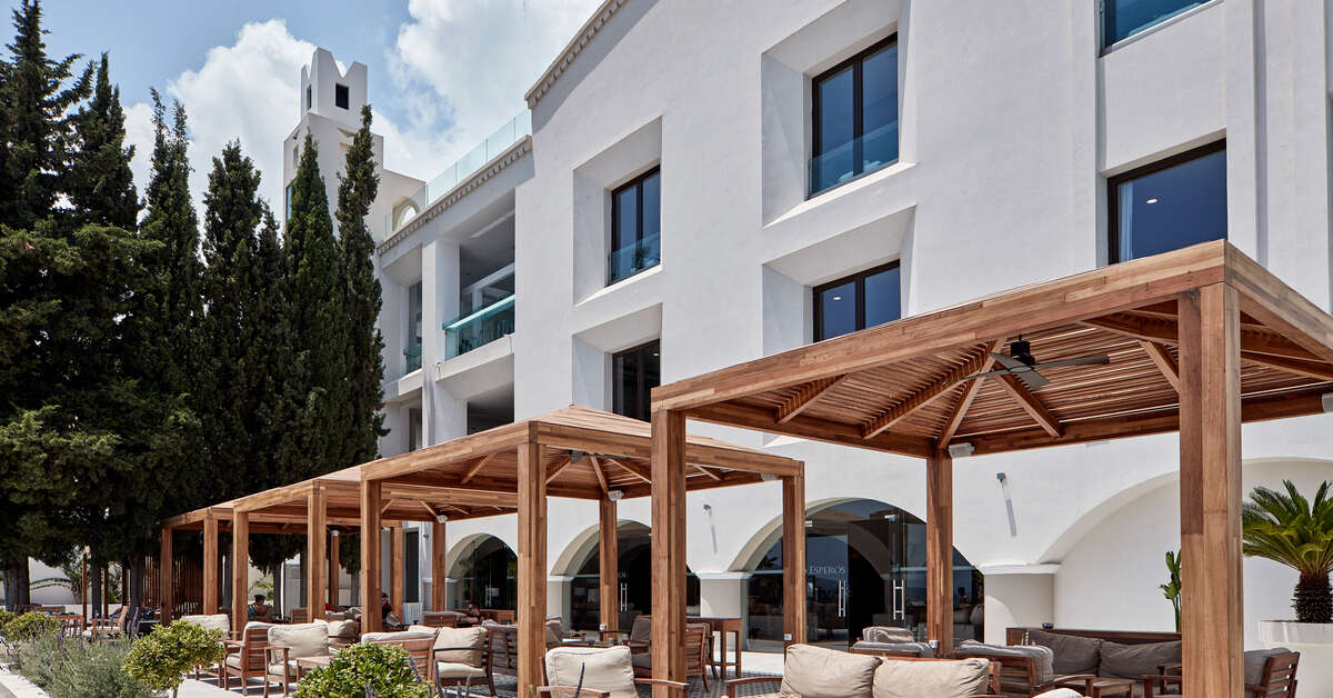 Ein Foto von der Außenansicht des Esperos Village Blue & Spa