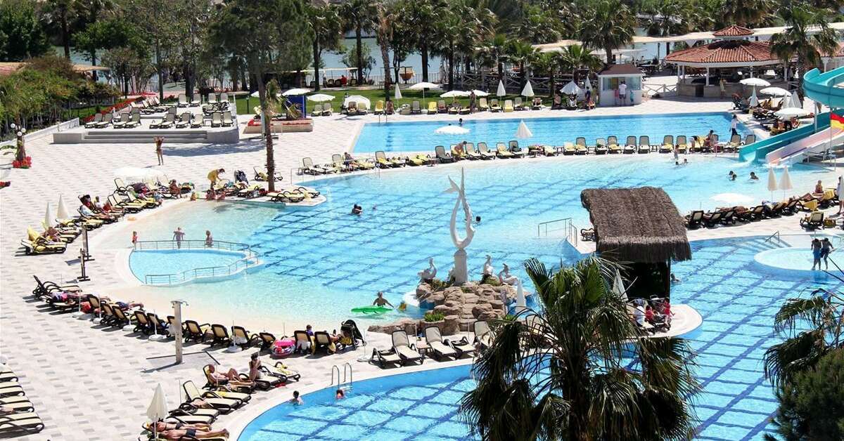 Een foto van het zwembad bij Selectum Family Resort Belek