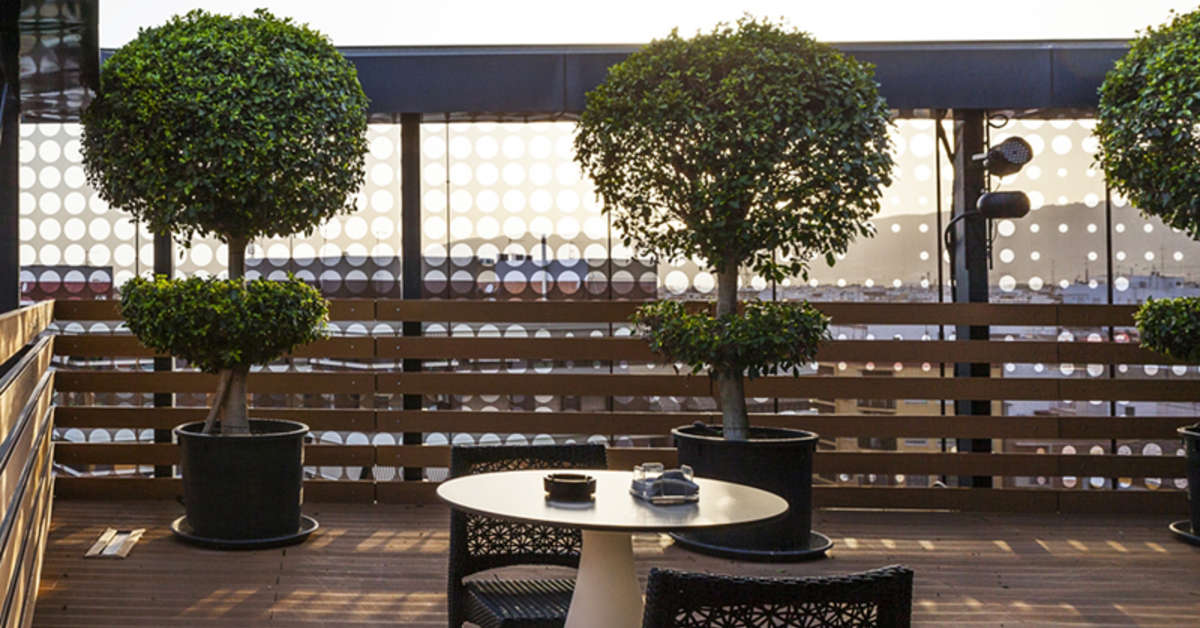 Een foto van het terras bij Eurostars Palace