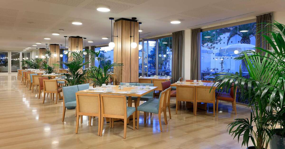 Ein Foto Grand Palladium Select Palace Ibiza