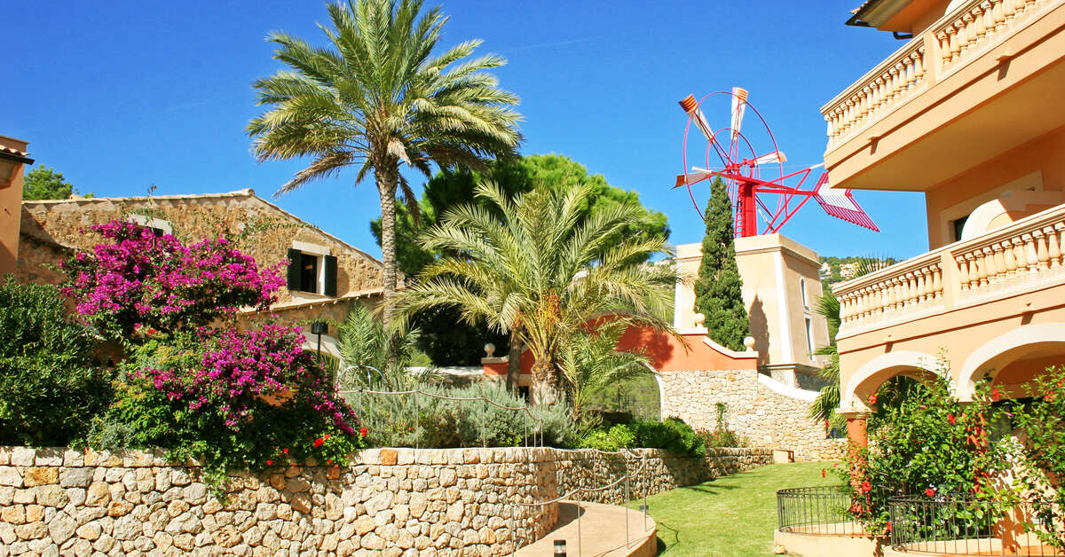 Ein Foto von der Terrasse im Mon Port Hotel & Spa