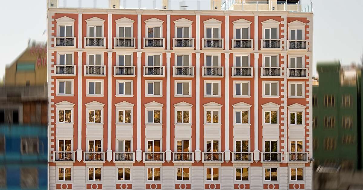 Een foto van de buitenkant van Askoc Hotel