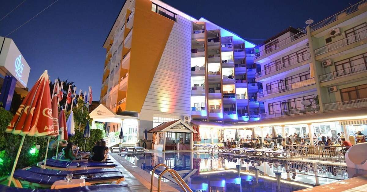 Een foto van het zwembad bij Arsi Hotel